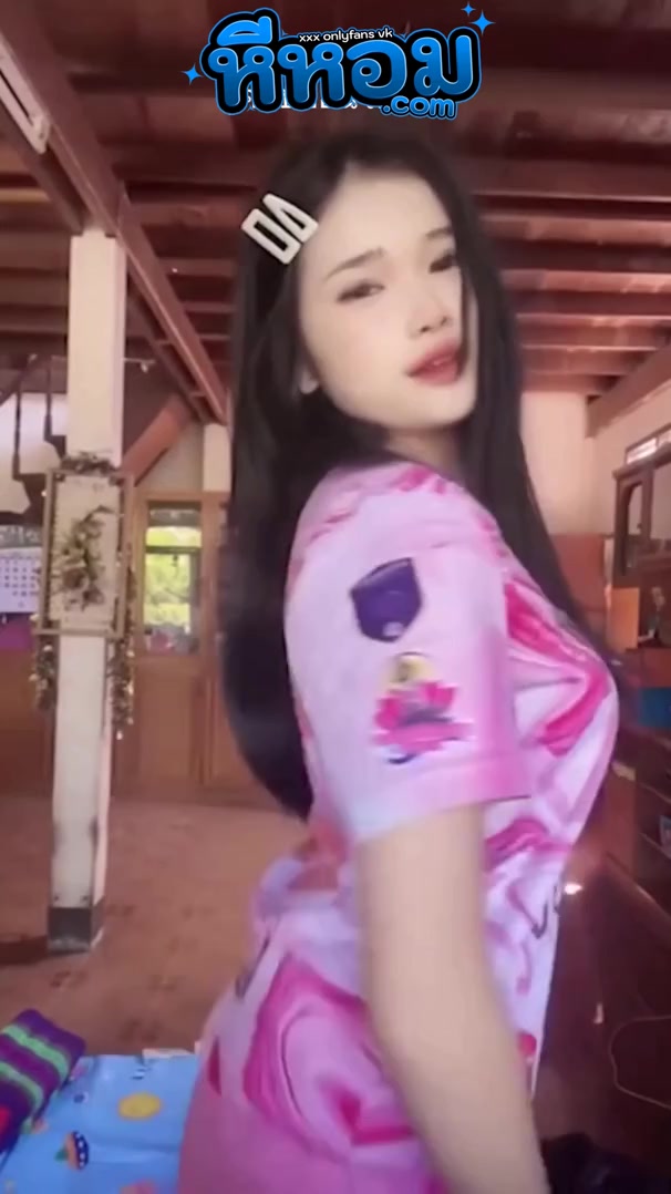 คลิปหลุดไทย สก๊อยสาวพิมพ์นิยมเต้นยั่วลงติ๊กต่อก ก่อนจะโดนผัวลากไปโซ้ยหีแบบจัดเต็ม มั่นเขี้ยวมาตั้งแต่หน้าบ้าน ตัวเล็กแต่ซ่อนรูปจัด ทั้งนมทั้งหีเด็ดจัด